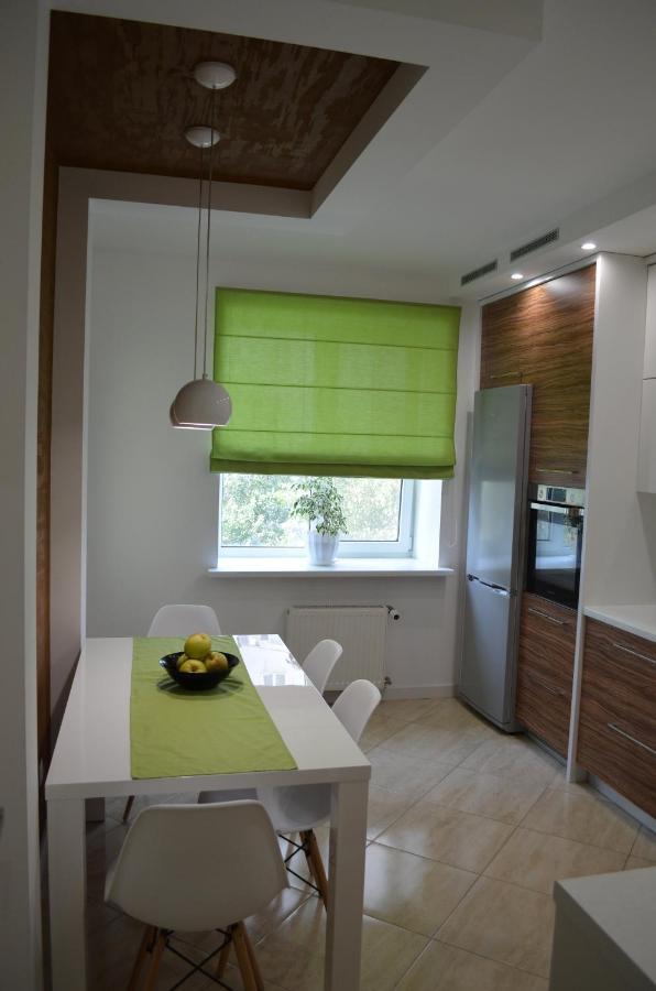 Apartment On Getmana Vigovskogo 49 Rivne Ngoại thất bức ảnh