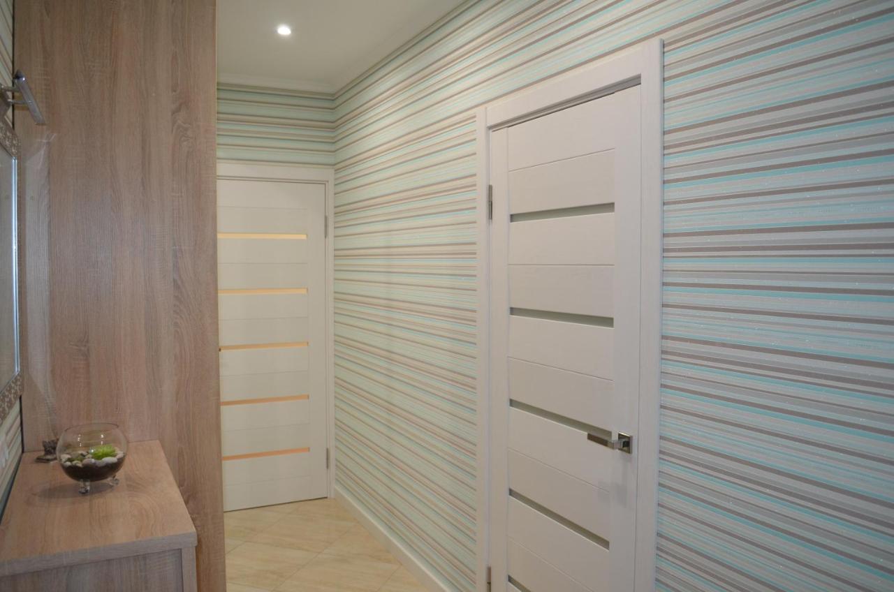 Apartment On Getmana Vigovskogo 49 Rivne Ngoại thất bức ảnh